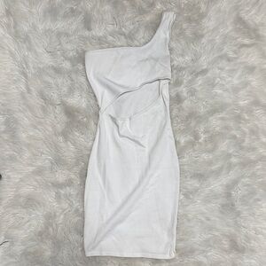Elegant White One-Shoulder Dress